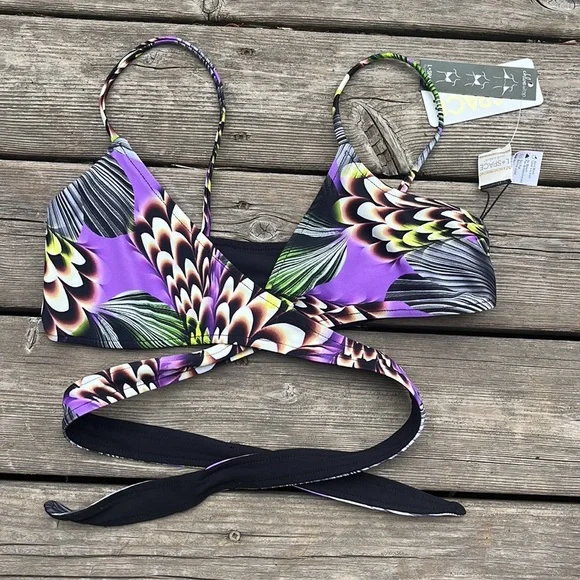 NWT L*Space Chloe Wrap Top - Picture 2 of 6
